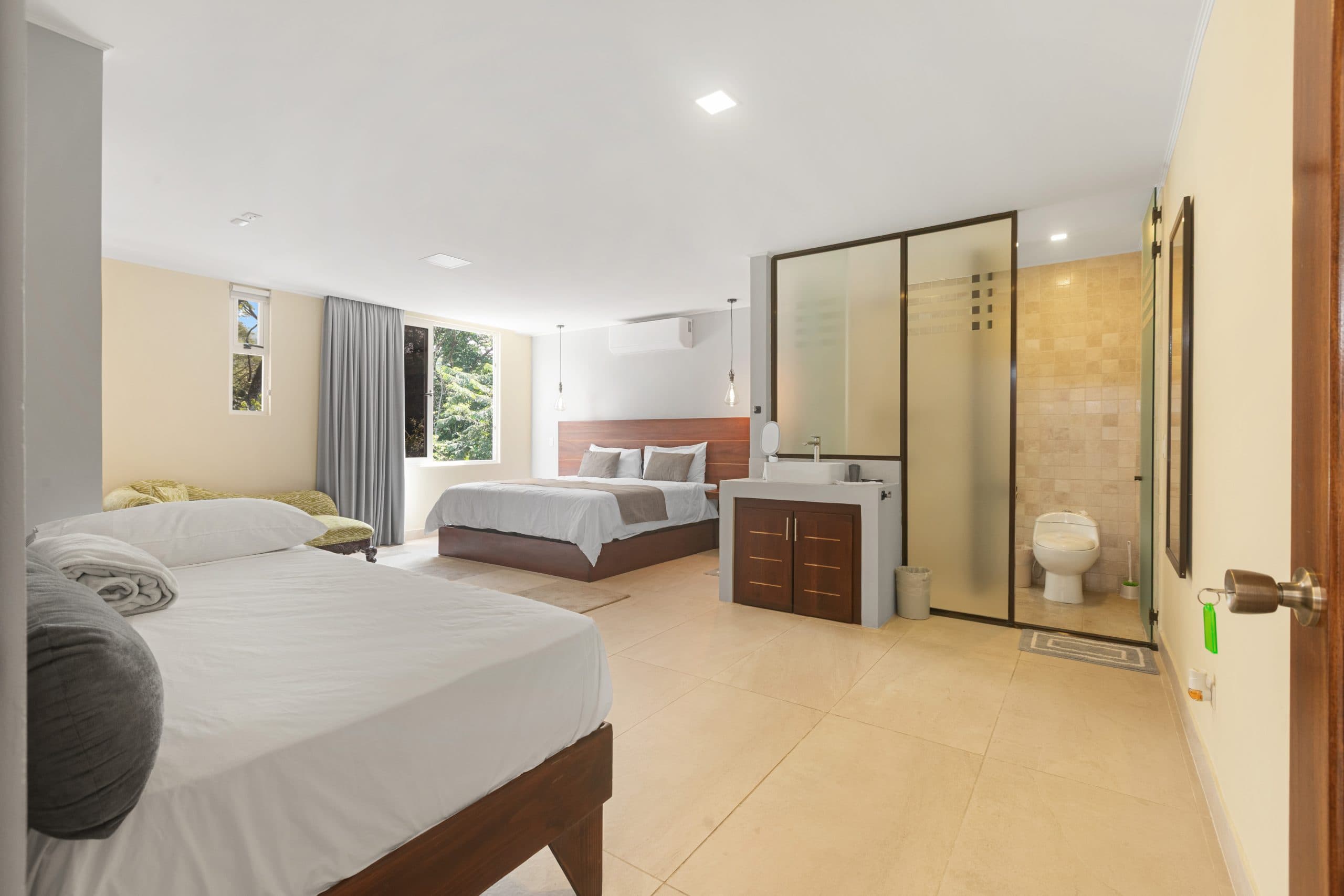 Luxury Residence in Jaco Beach with a Private Pool, photo 18