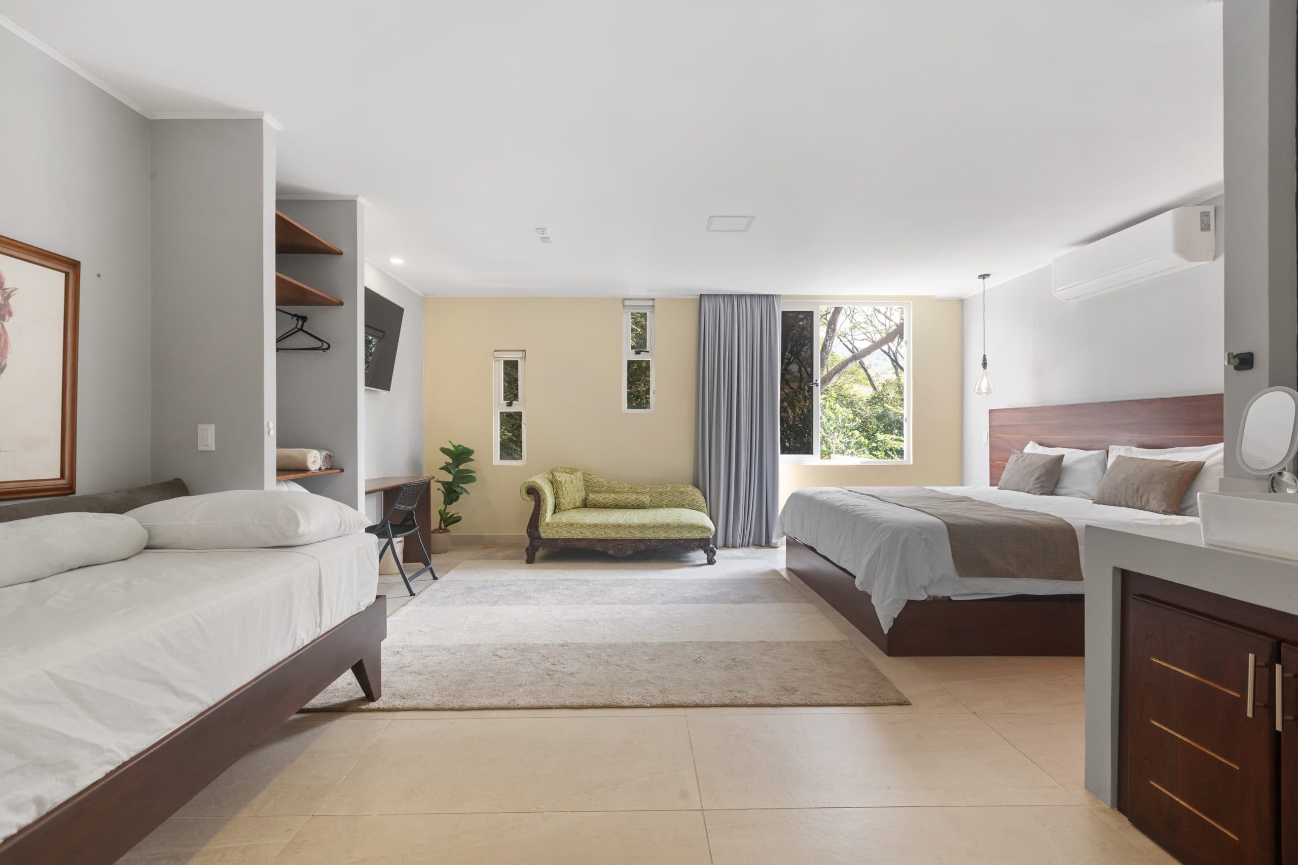 Luxury Residence in Jaco Beach with a Private Pool, photo 19