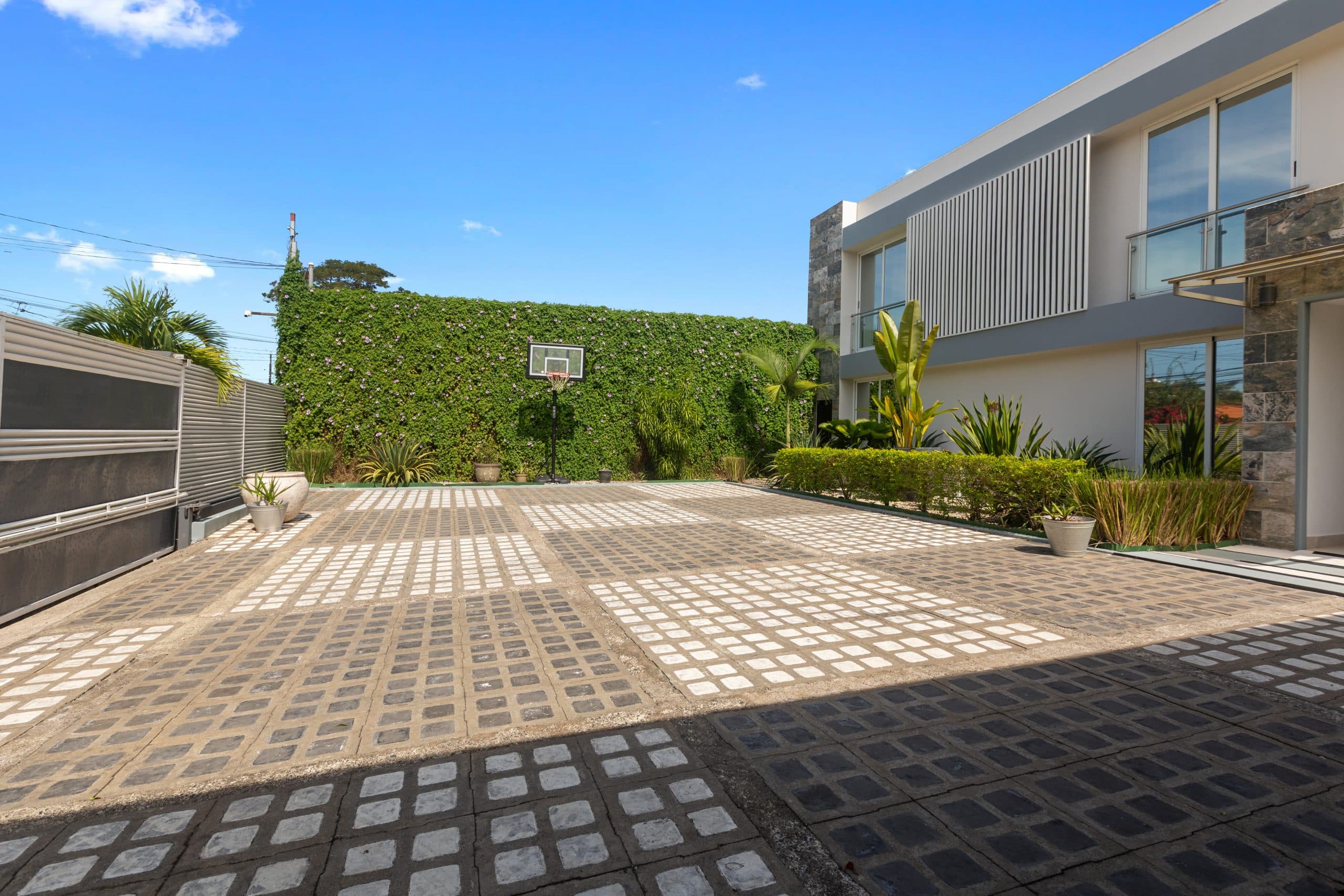 Luxury Residence in Jaco Beach with a Private Pool, photo 30
