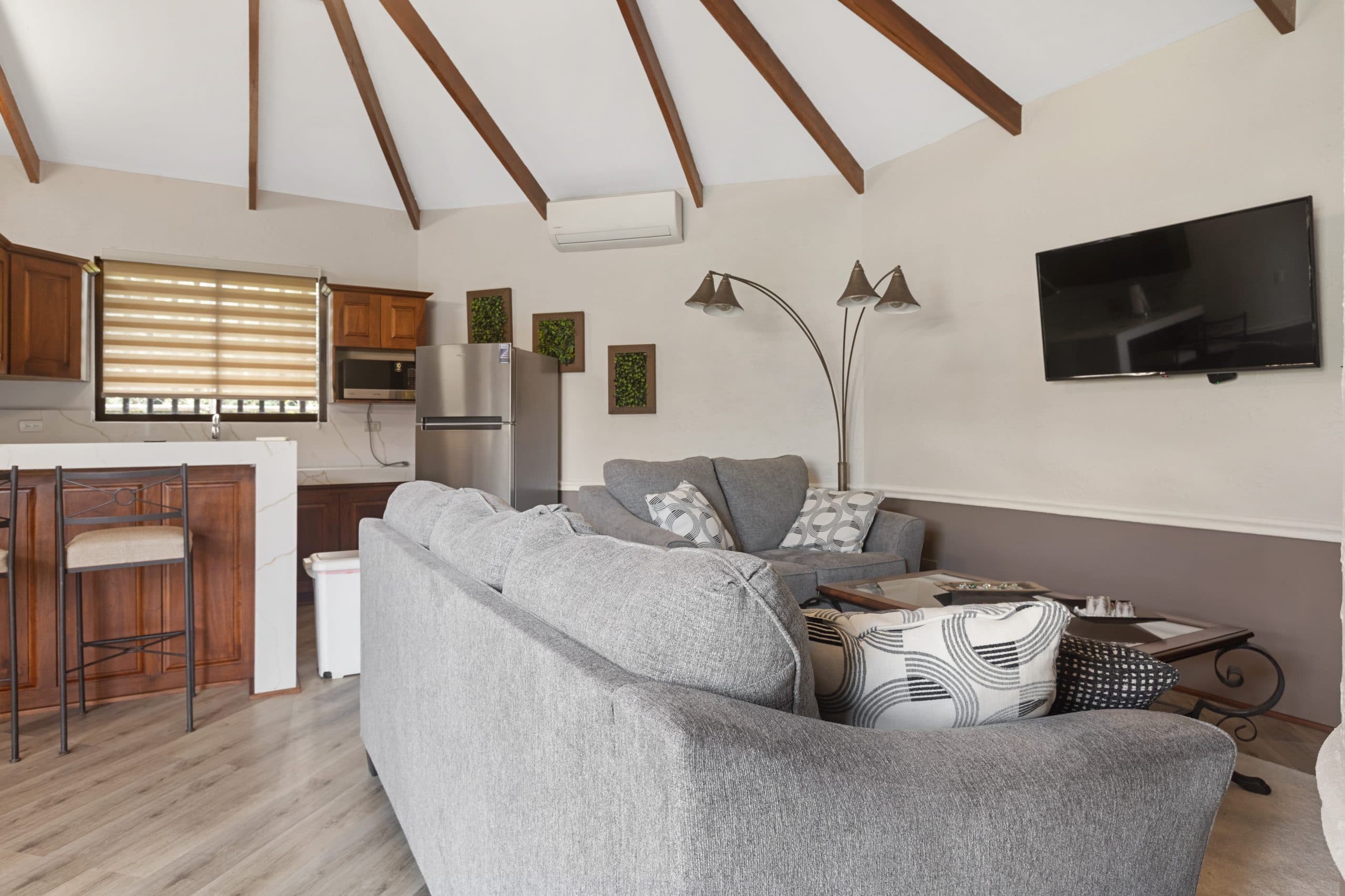 Private Tropical Estate with Rental Income in Jaco, photo 2
