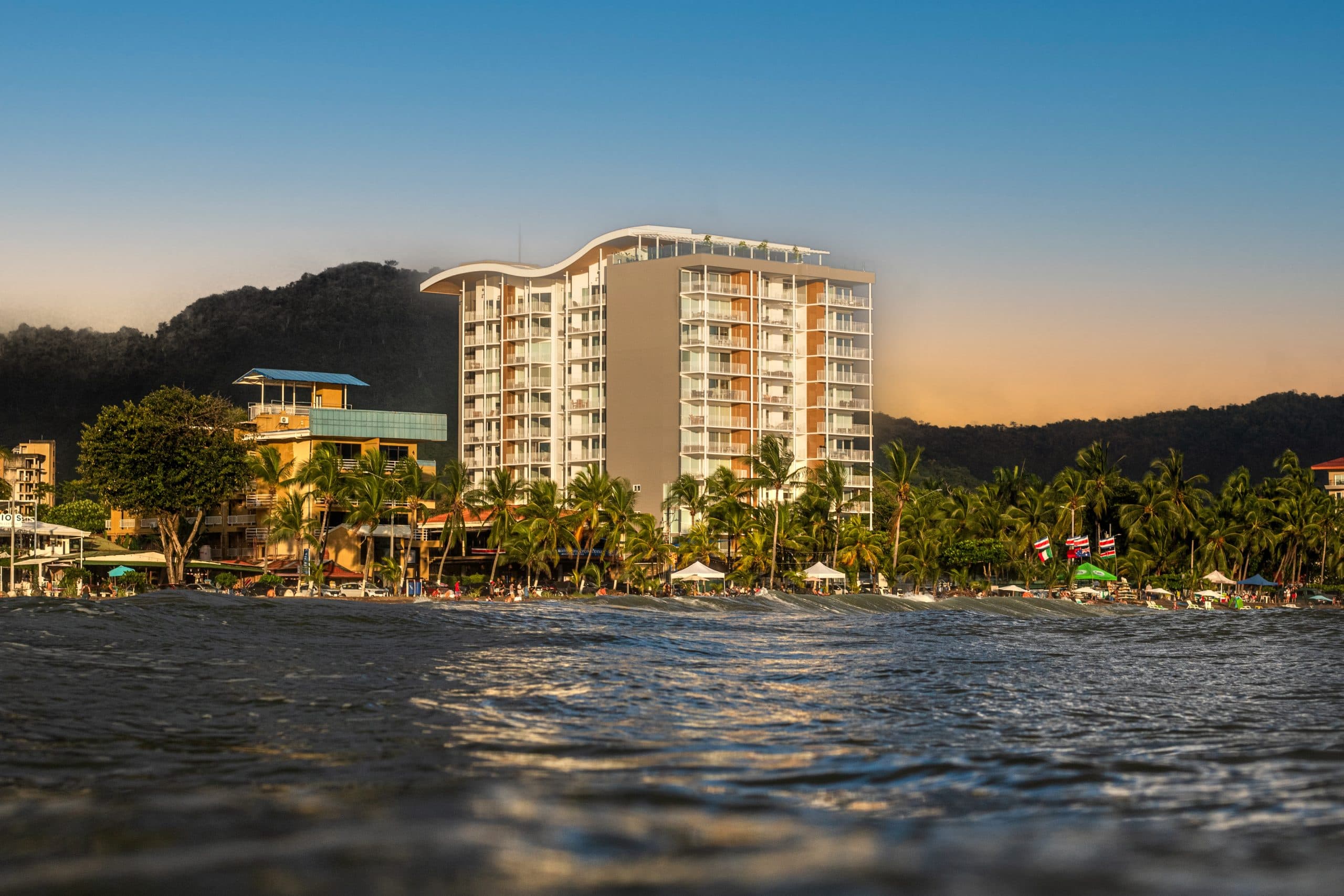 The Pacific Point 201, photo 12