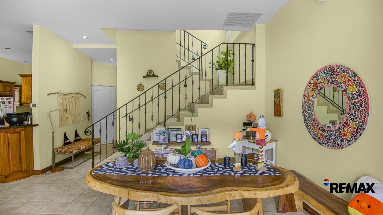 Beachside Lifestyle in Las Lomas, photo 9