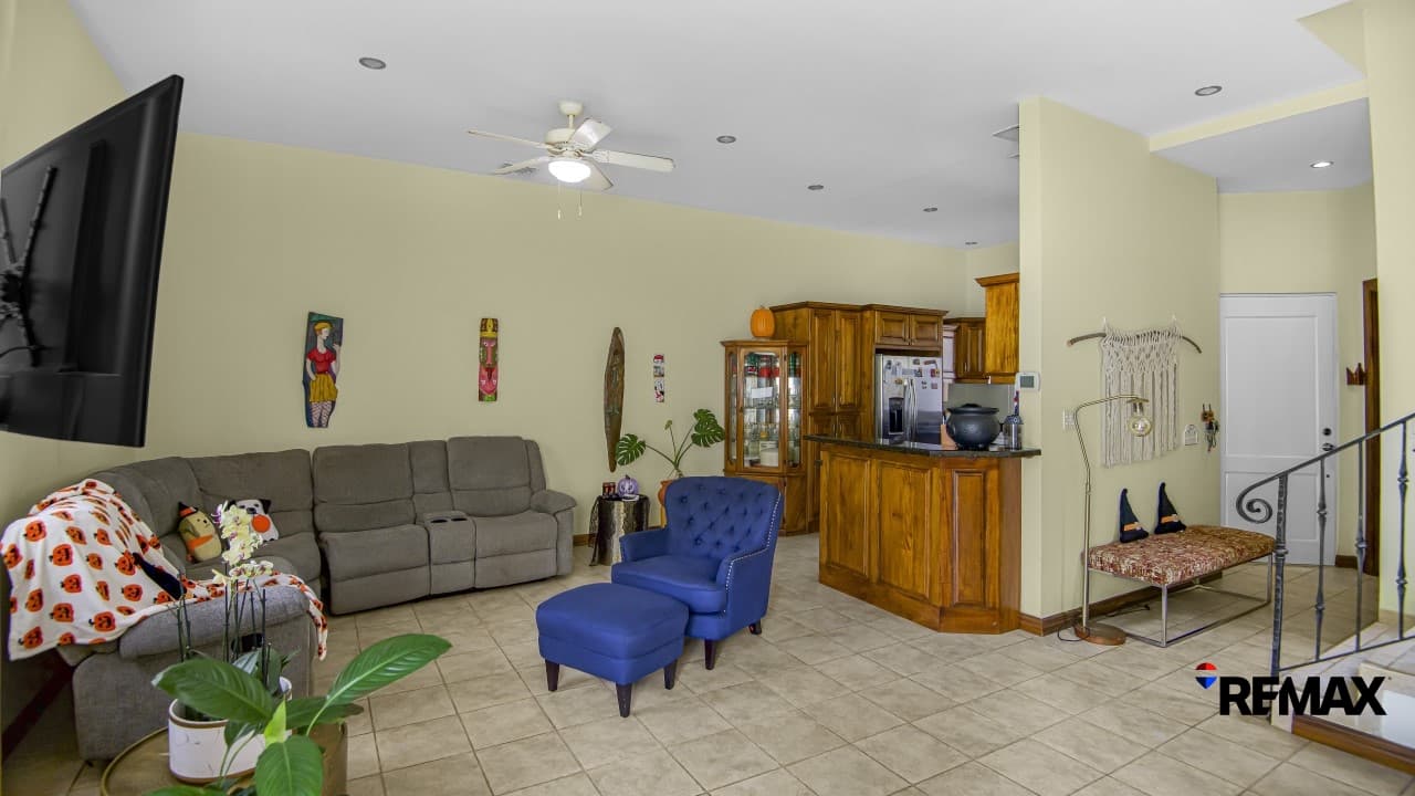 Beachside Lifestyle in Las Lomas, photo 10