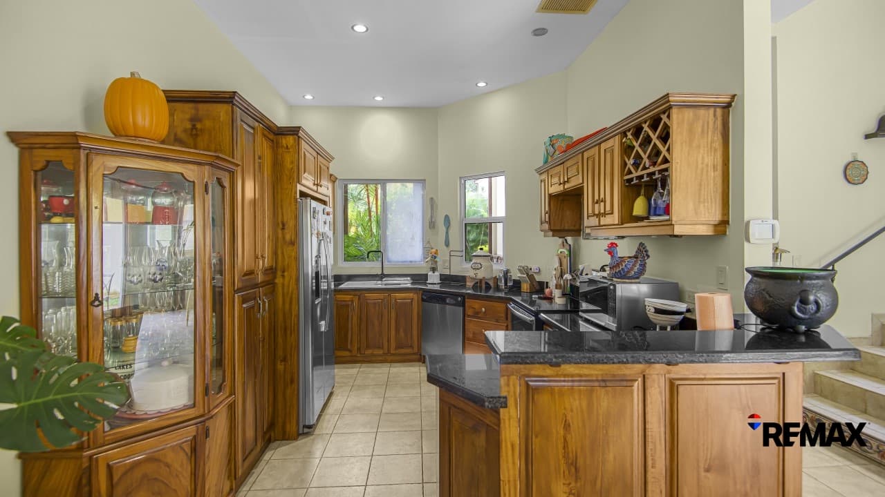 Beachside Lifestyle in Las Lomas, photo 12