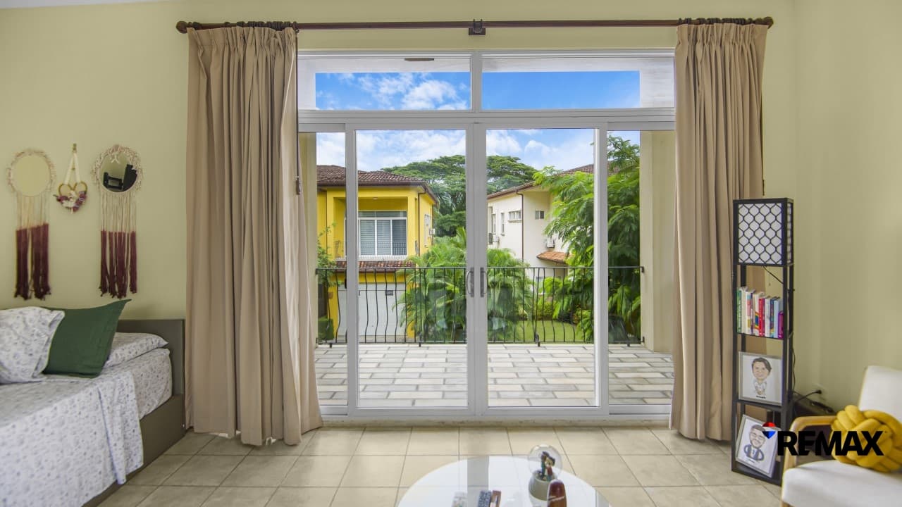 Beachside Lifestyle in Las Lomas, photo 15