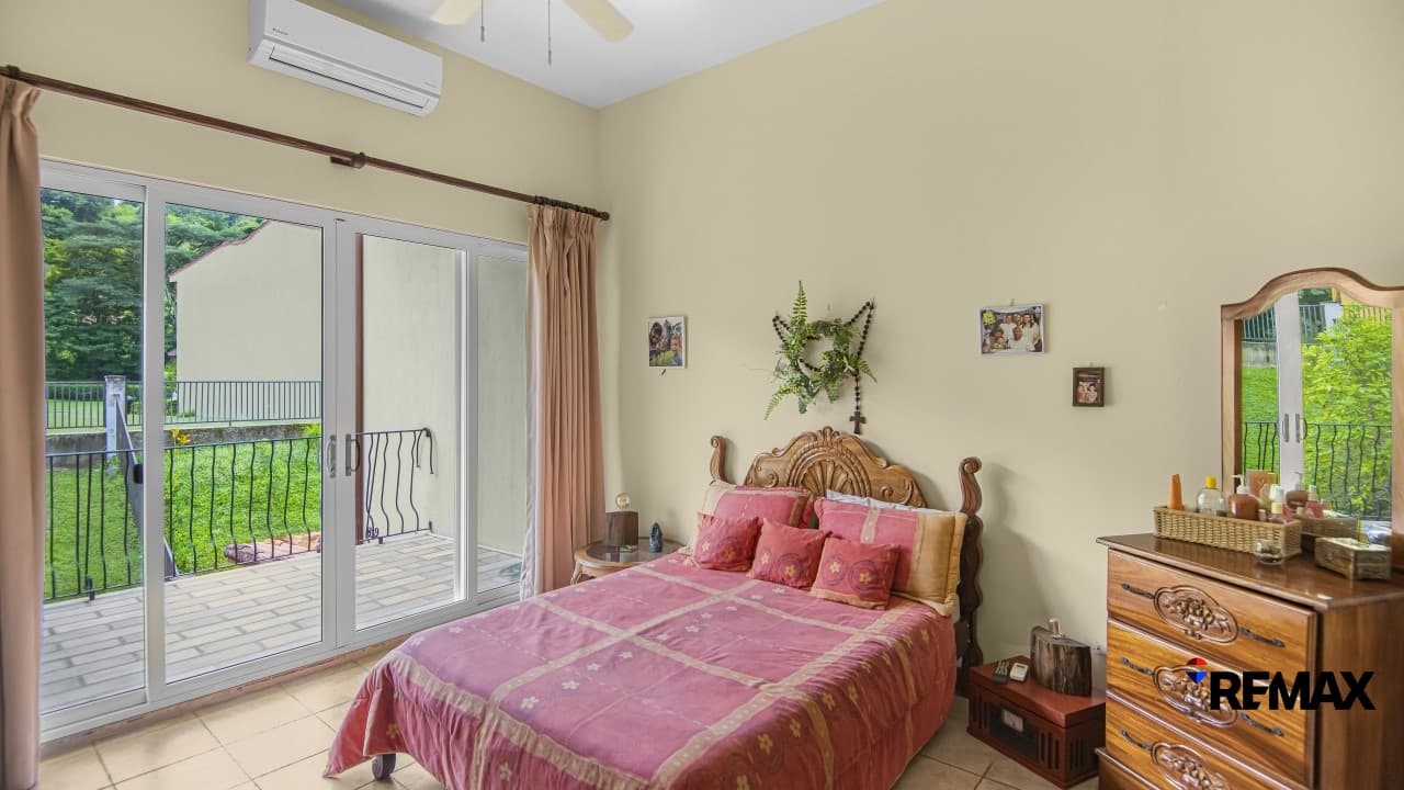 Beachside Lifestyle in Las Lomas, photo 17