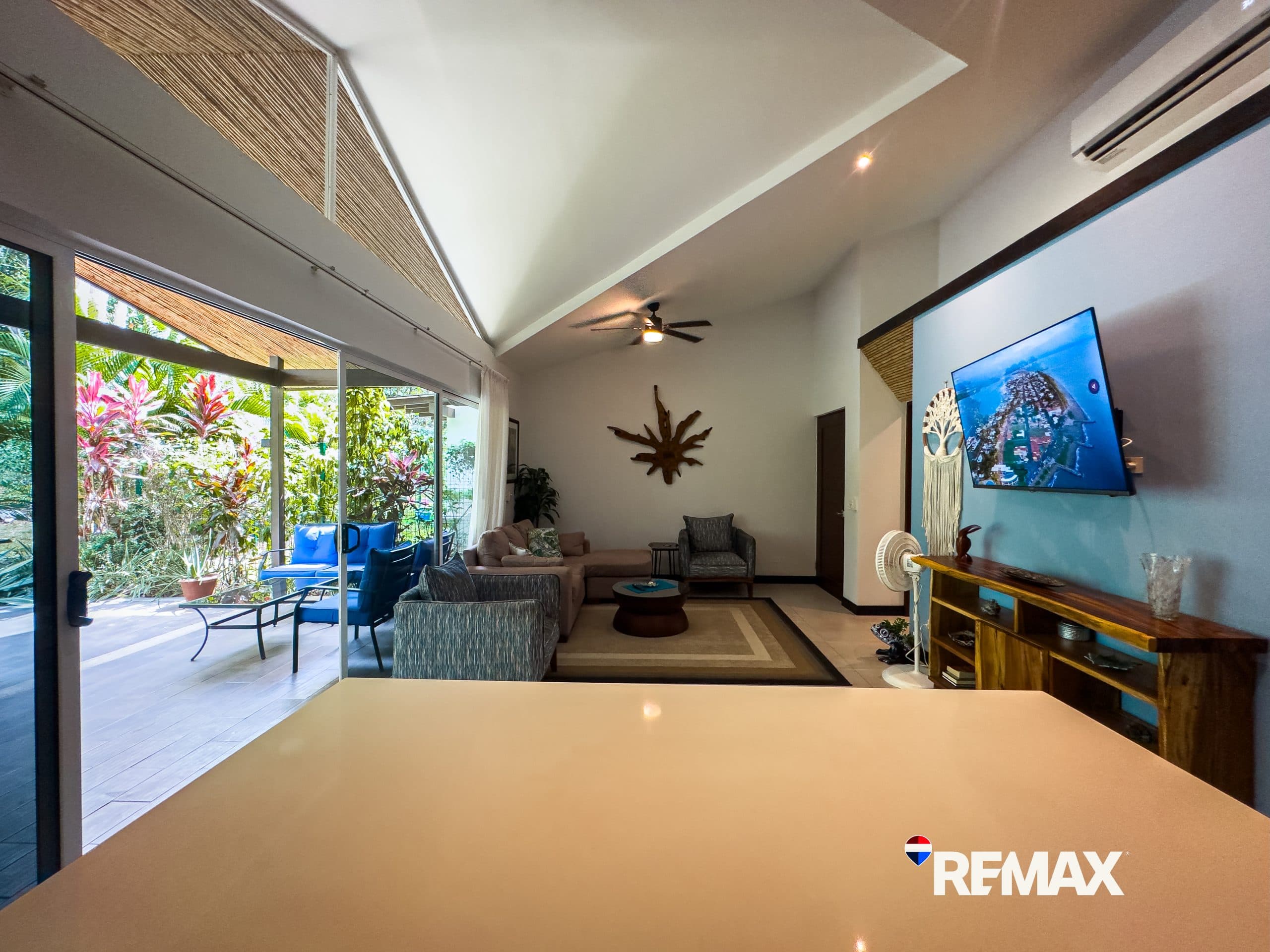 Jacó Beach Single-Story Home, photo 7
