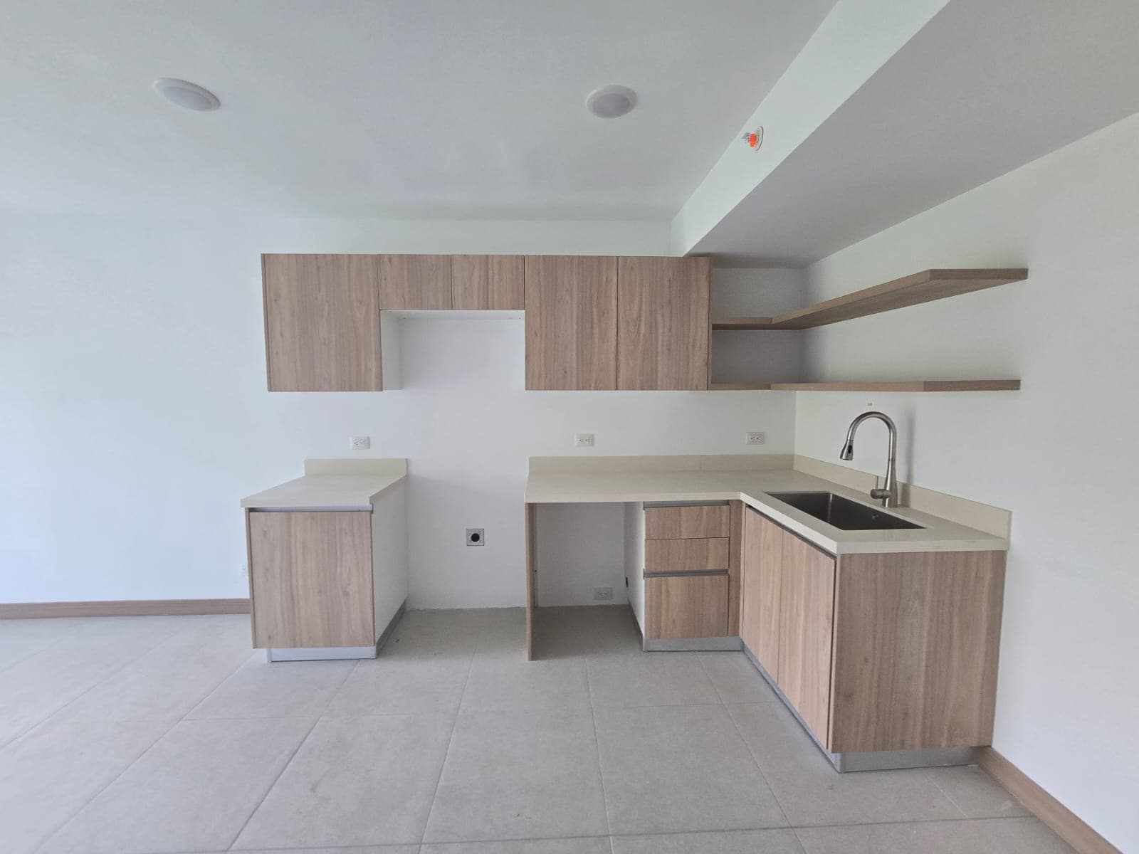 Jaco Live two-bedroom new condo, photo 10