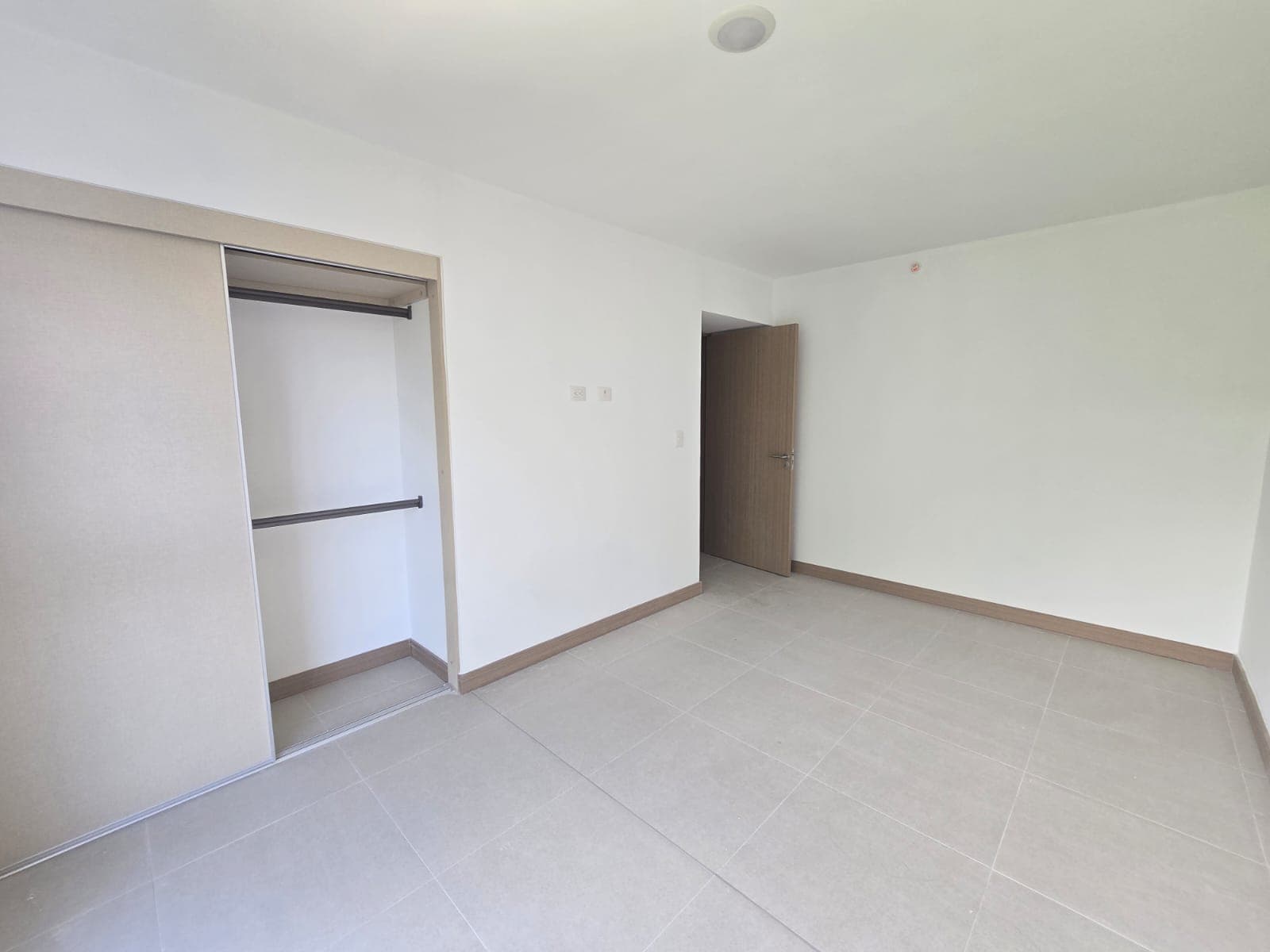 Jaco Live two-bedroom new condo, photo 12