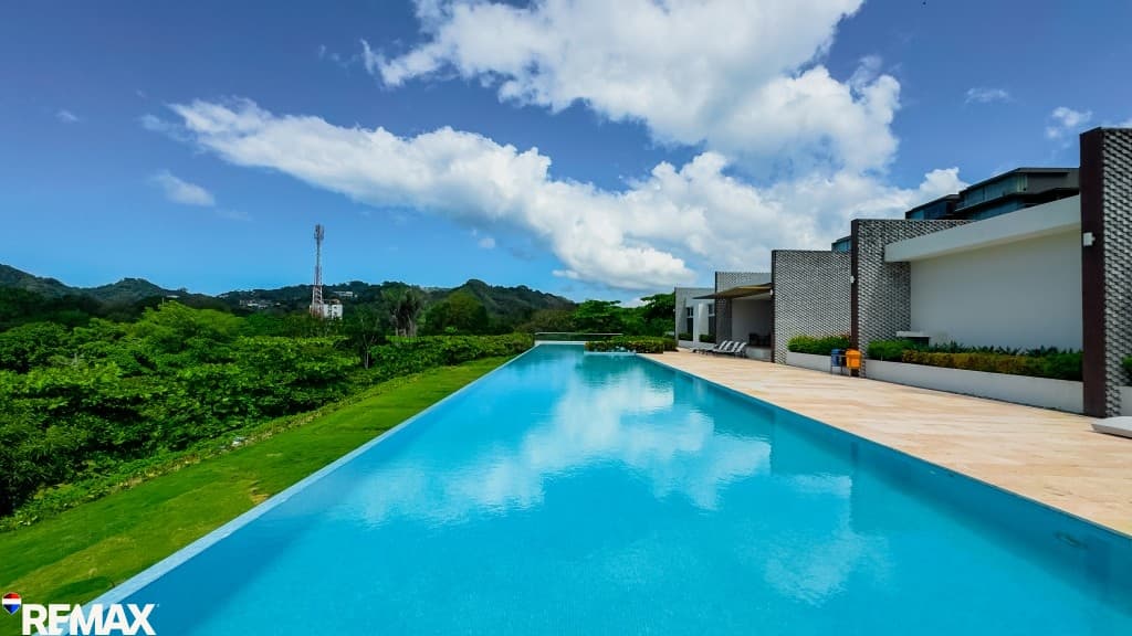 Panoramic Ocean View Living I Altos de Montserrat, photo 4