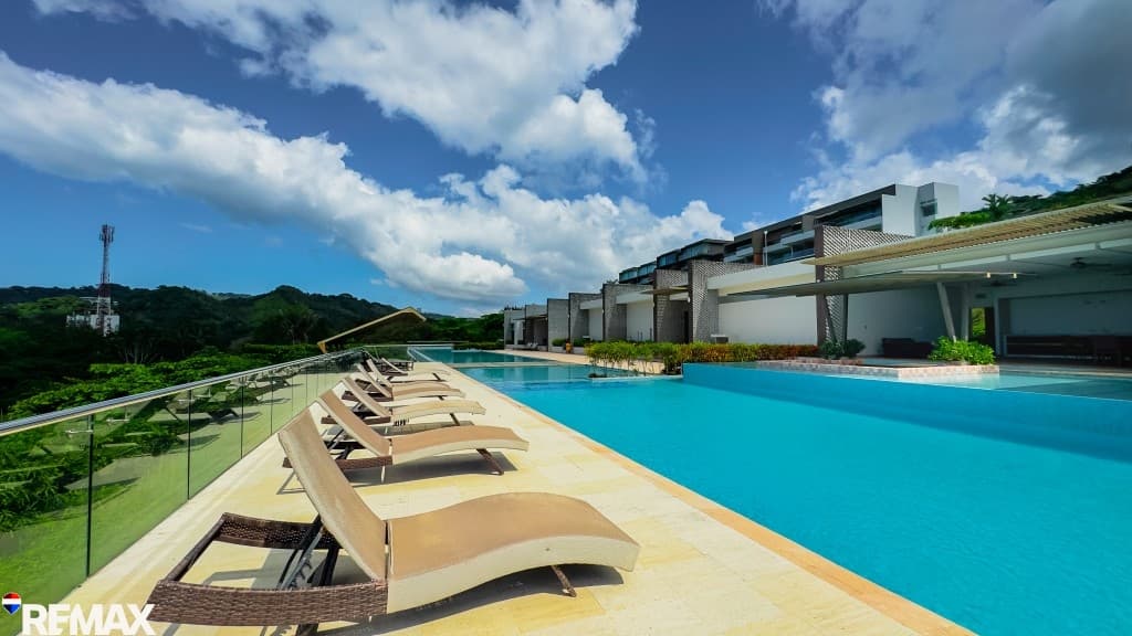 Panoramic Ocean View Living I Altos de Montserrat, photo 5
