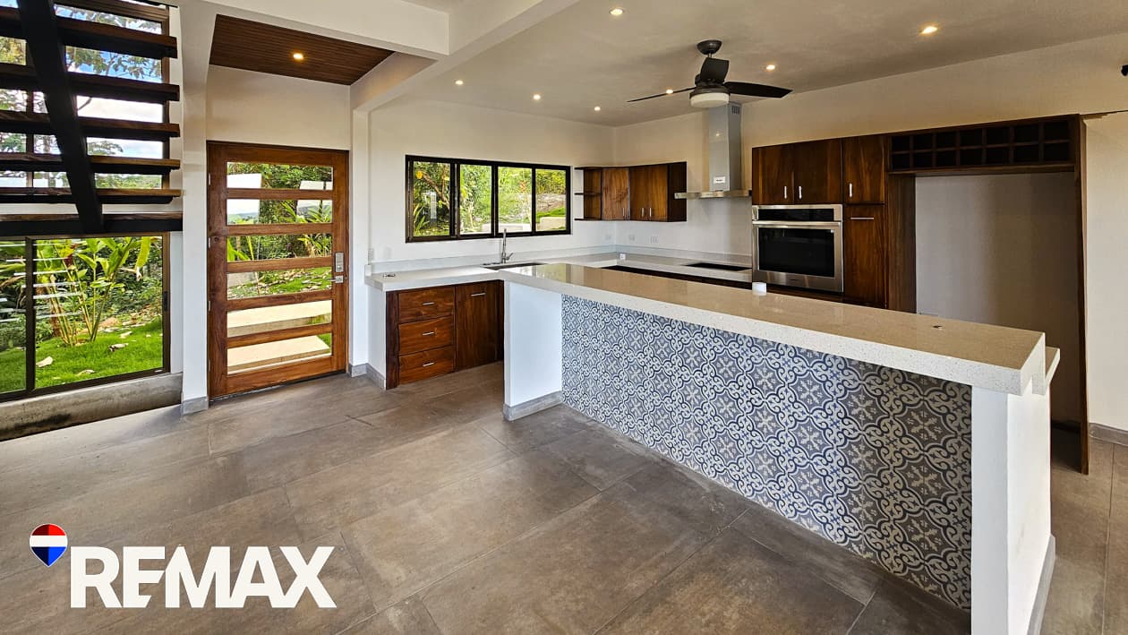 Peaceful Mountain Home | New Modern | Ocean View | Pool, photo 11