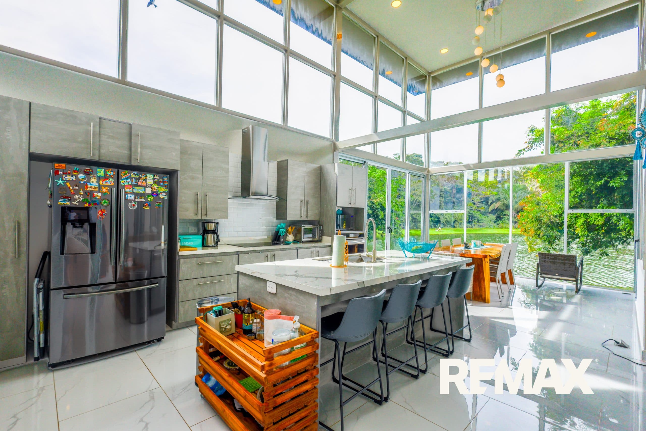 Luxury Lakeside Villa | Exclusive Beachside Community, photo 17