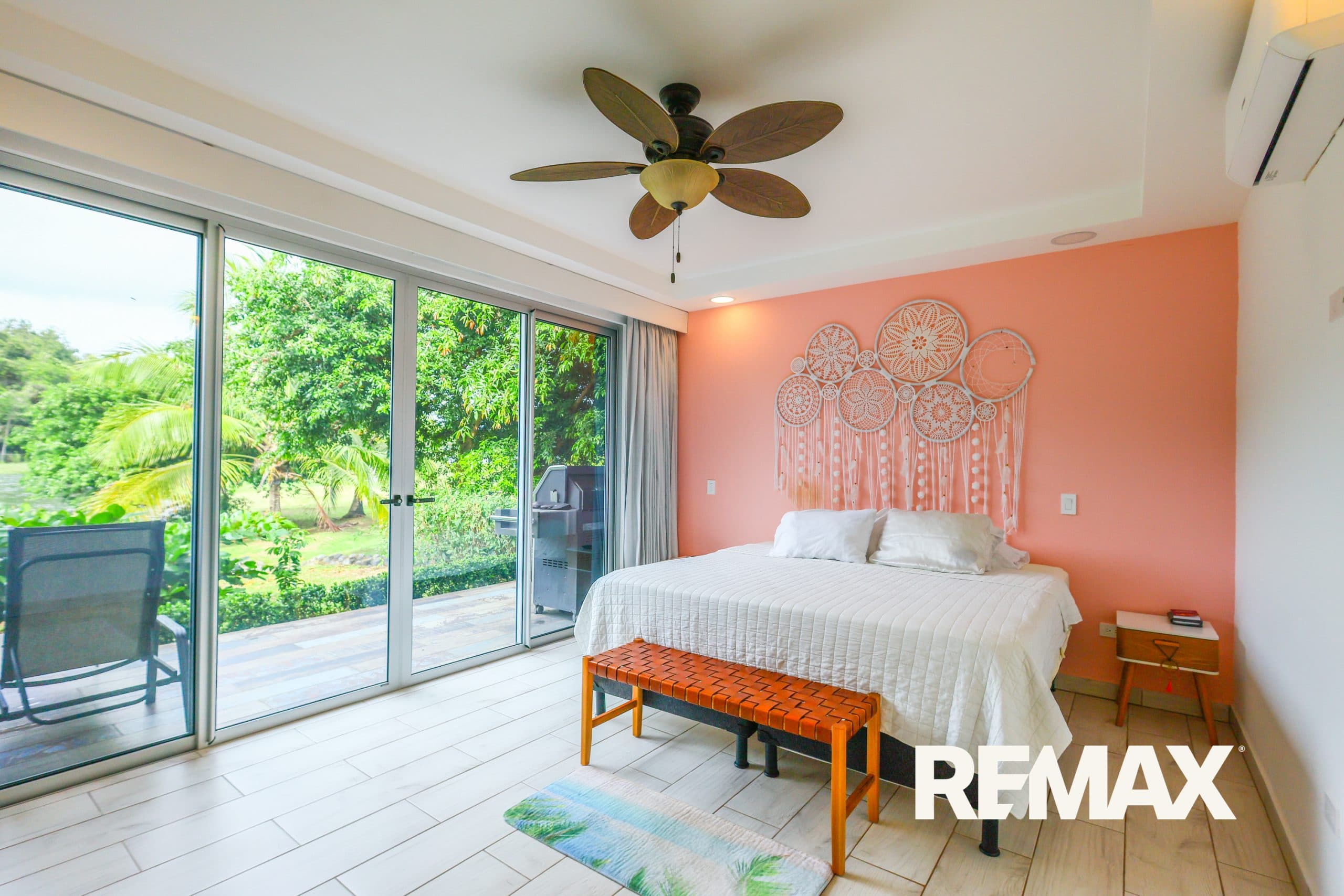 Luxury Lakeside Villa | Exclusive Beachside Community, photo 13