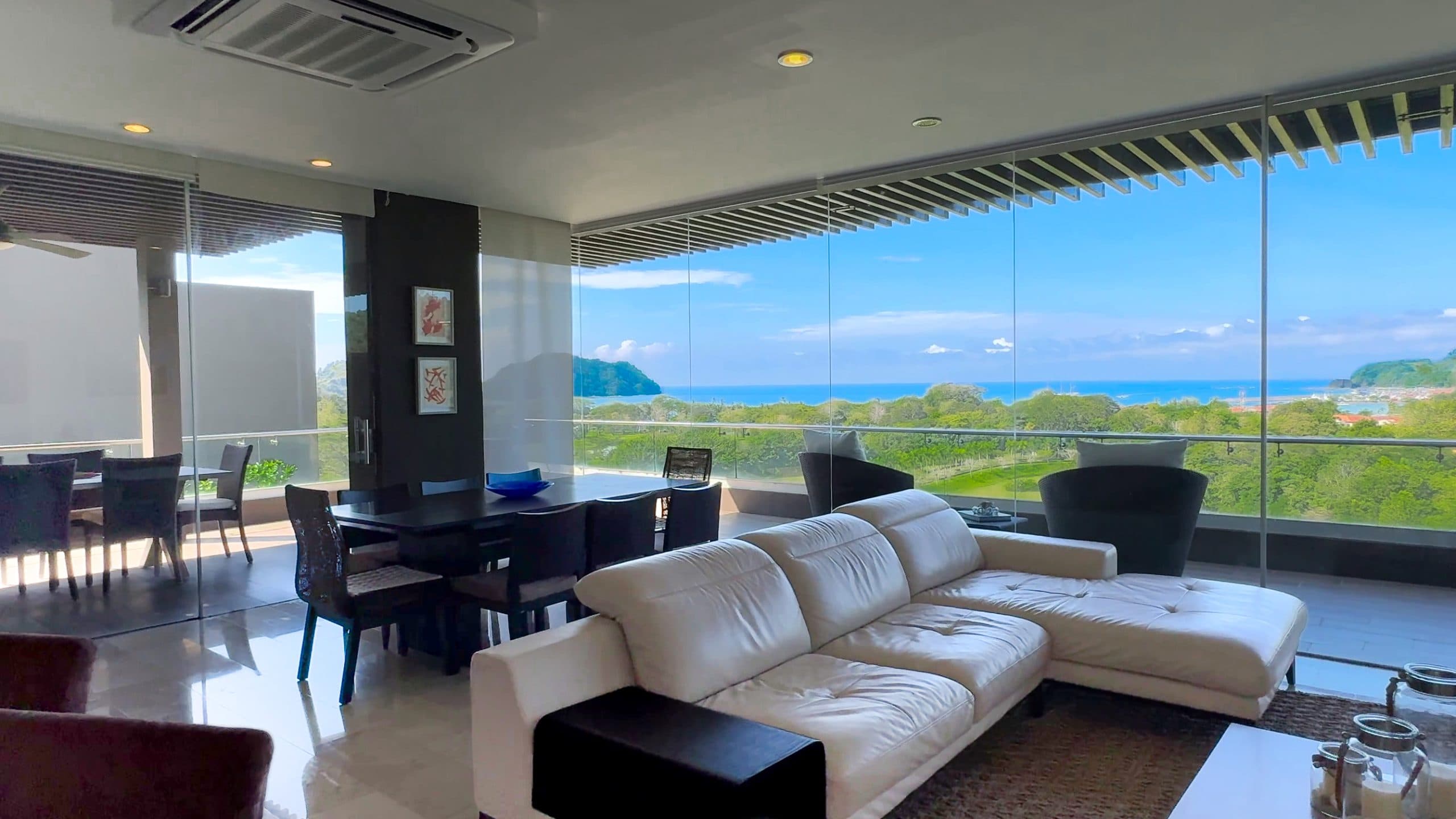 Panoramic Ocean View Living I Altos de Montserrat, photo 23