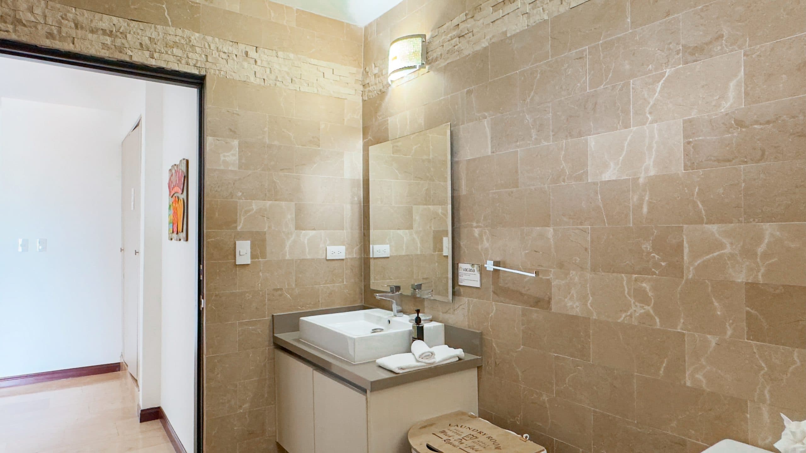 Prime Oceanfront Condo in Jacó Beach, photo 15