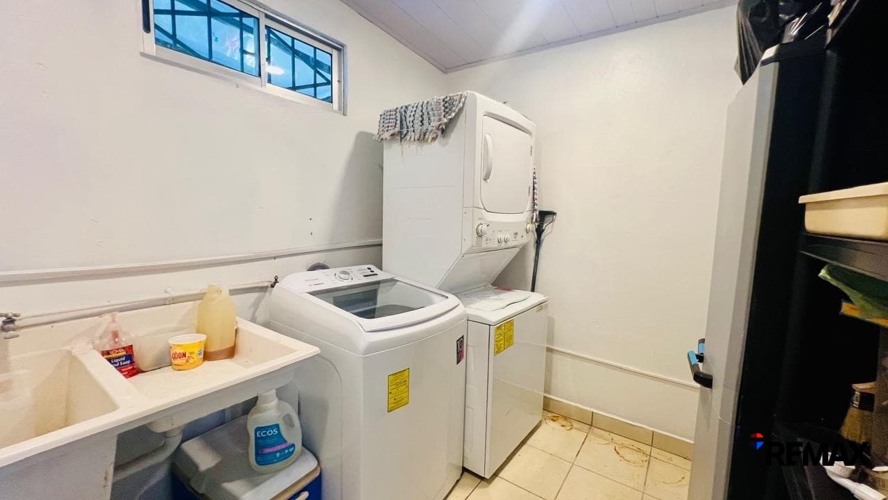 Charming 3-Bedroom Home with Pool – South of Jaco Beach, photo 21