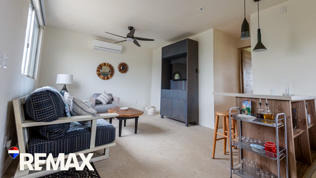 Two Luxury Homes with Ocean Views | Prime Expansion Potential | Legal Well, photo 6
