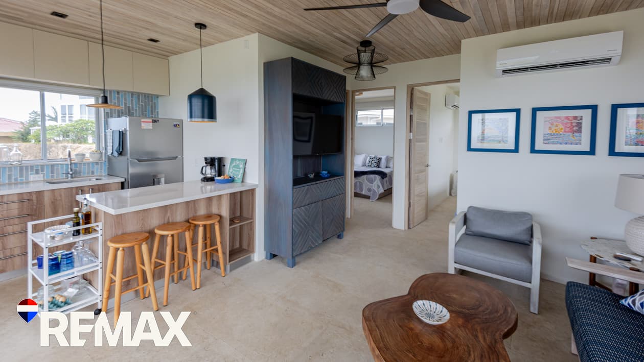 Two Luxury Homes with Ocean Views | Prime Expansion Potential | Legal Well, photo 12