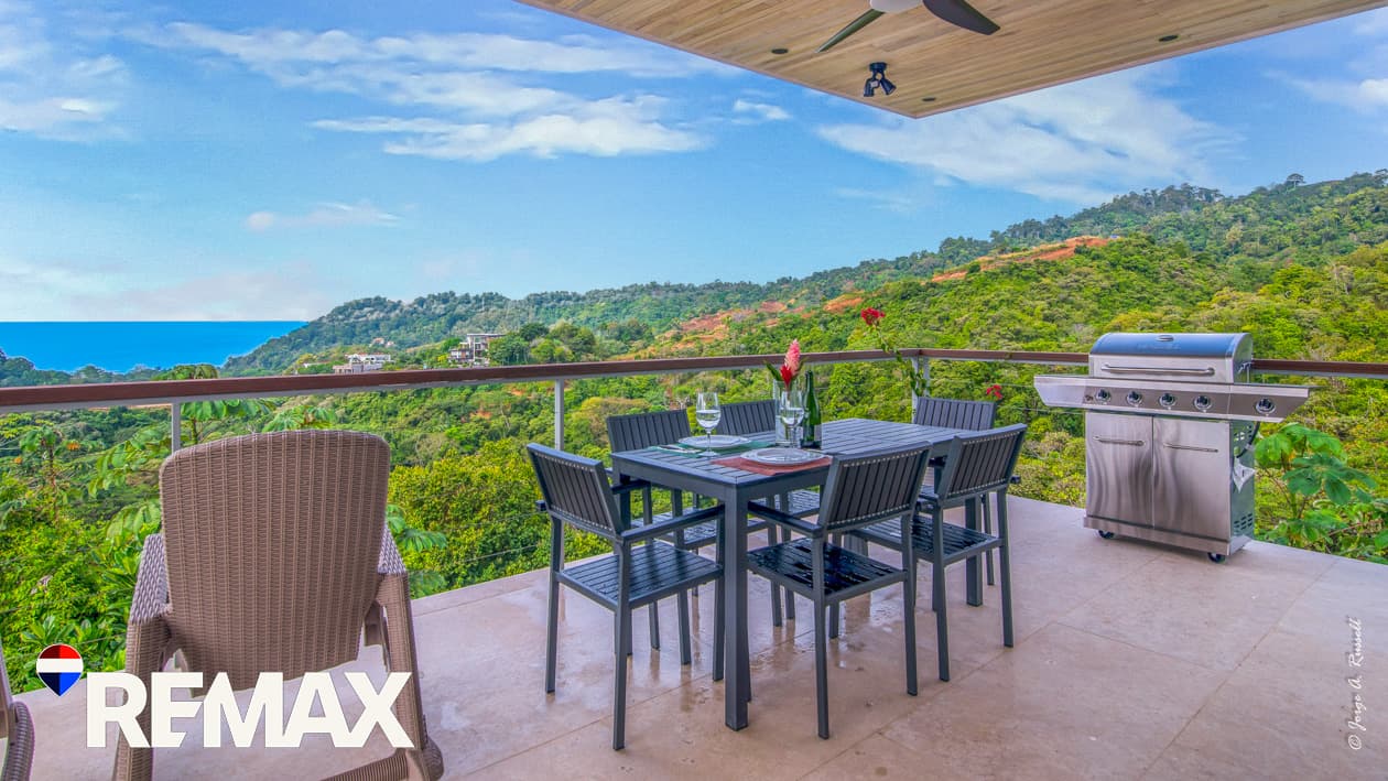 Two Luxury Homes with Ocean Views | Prime Expansion Potential | Legal Well, photo 19