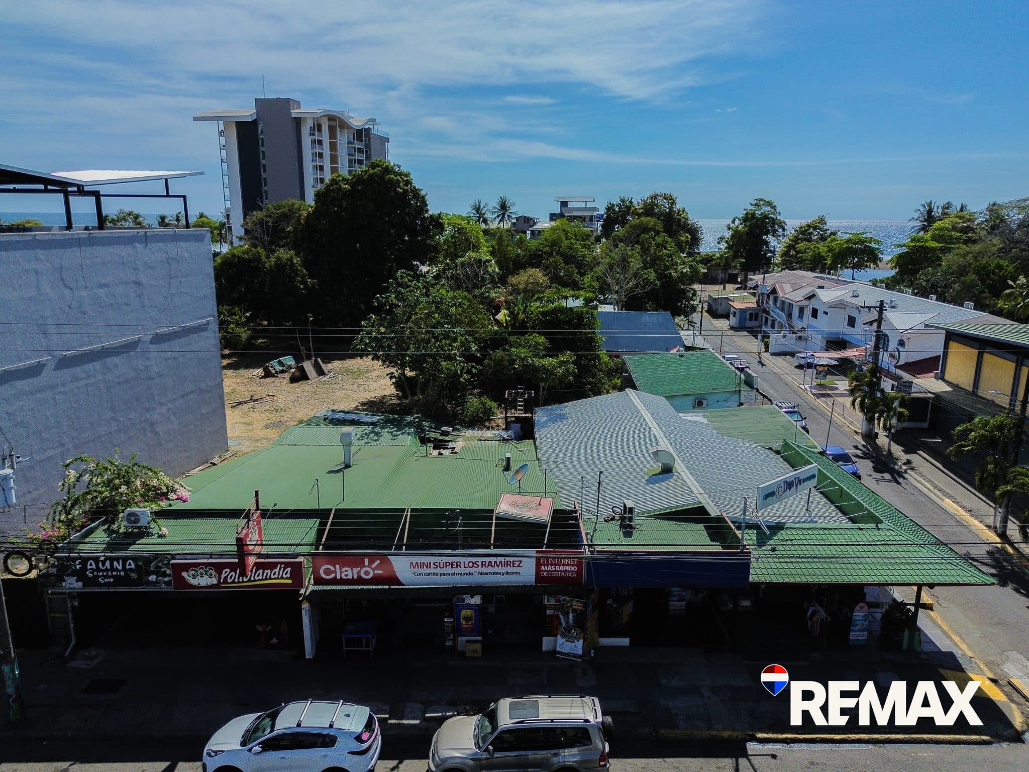 Prime Downtown Commercial Property – Large Lot with Expansion Potential in Jacó, photo 2