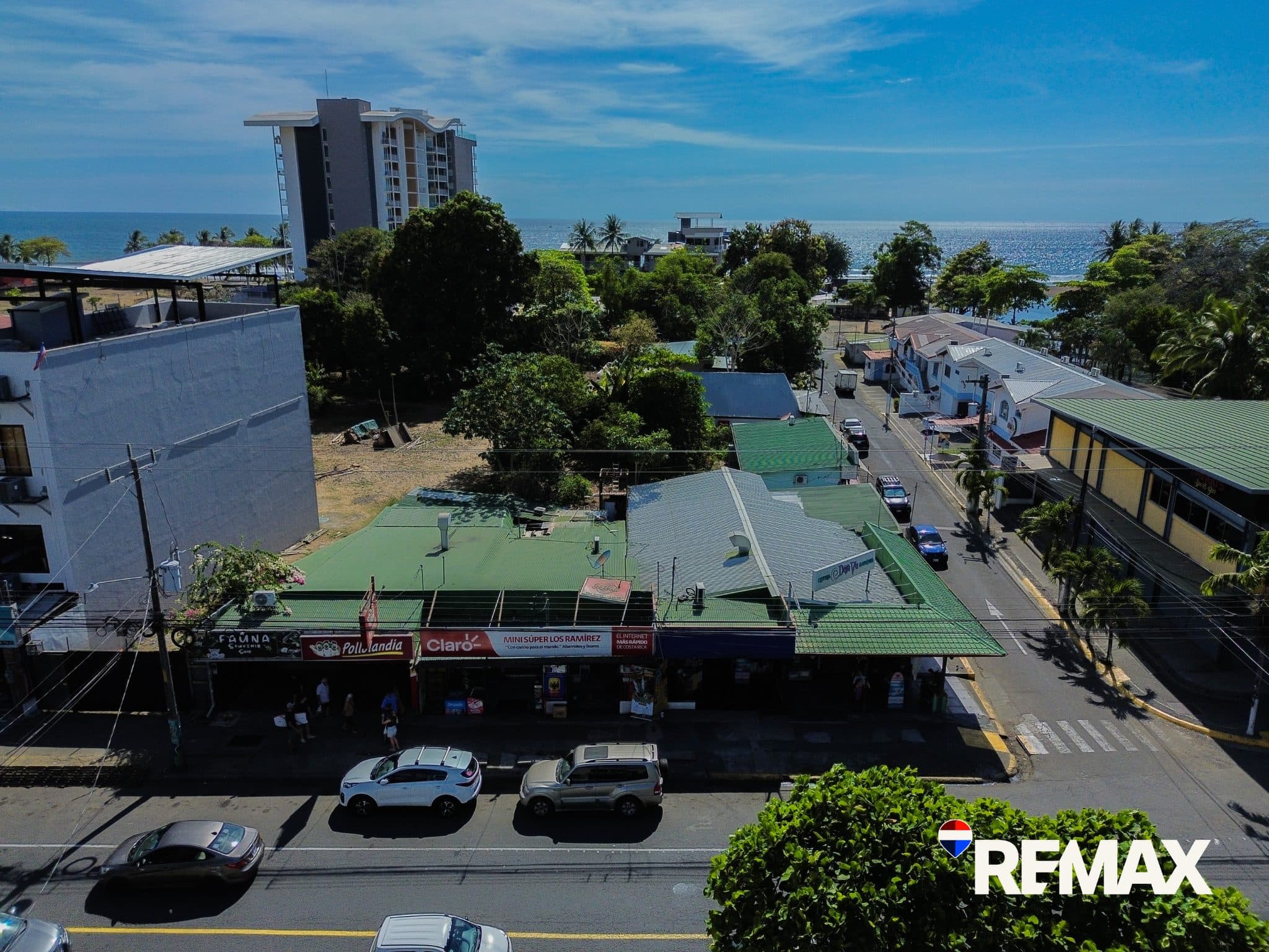 Prime Downtown Commercial Property – Large Lot with Expansion Potential in Jacó, photo 3