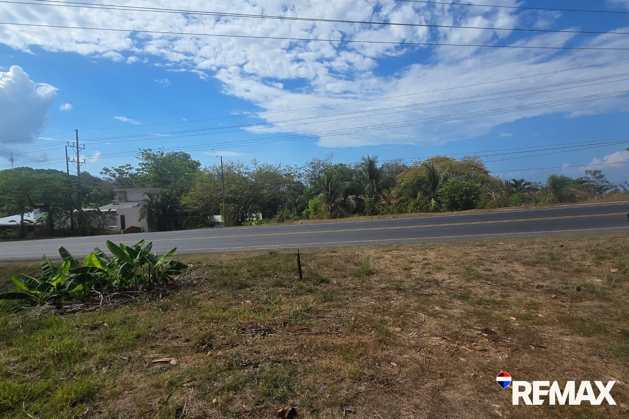 Highway Oceanview lot  | Mixed-Use Opportunity, photo 8