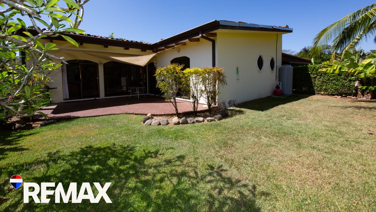 23 Costa del Sol | Near the Pool | Priced to Sell, photo 5