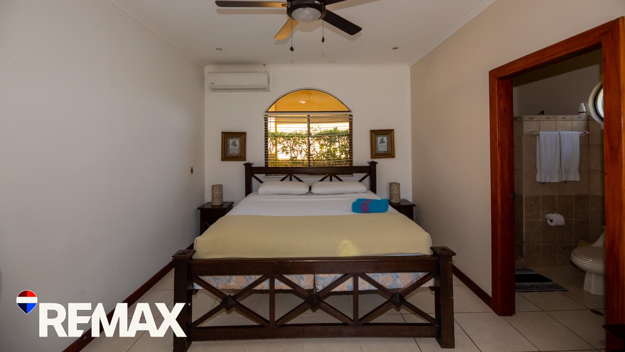 23 Costa del Sol | Near the Pool | Priced to Sell, photo 9