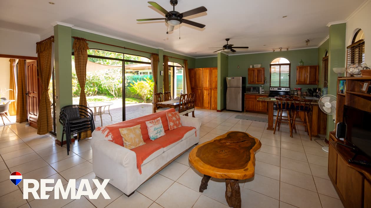23 Costa del Sol | Near the Pool | Priced to Sell, photo 24