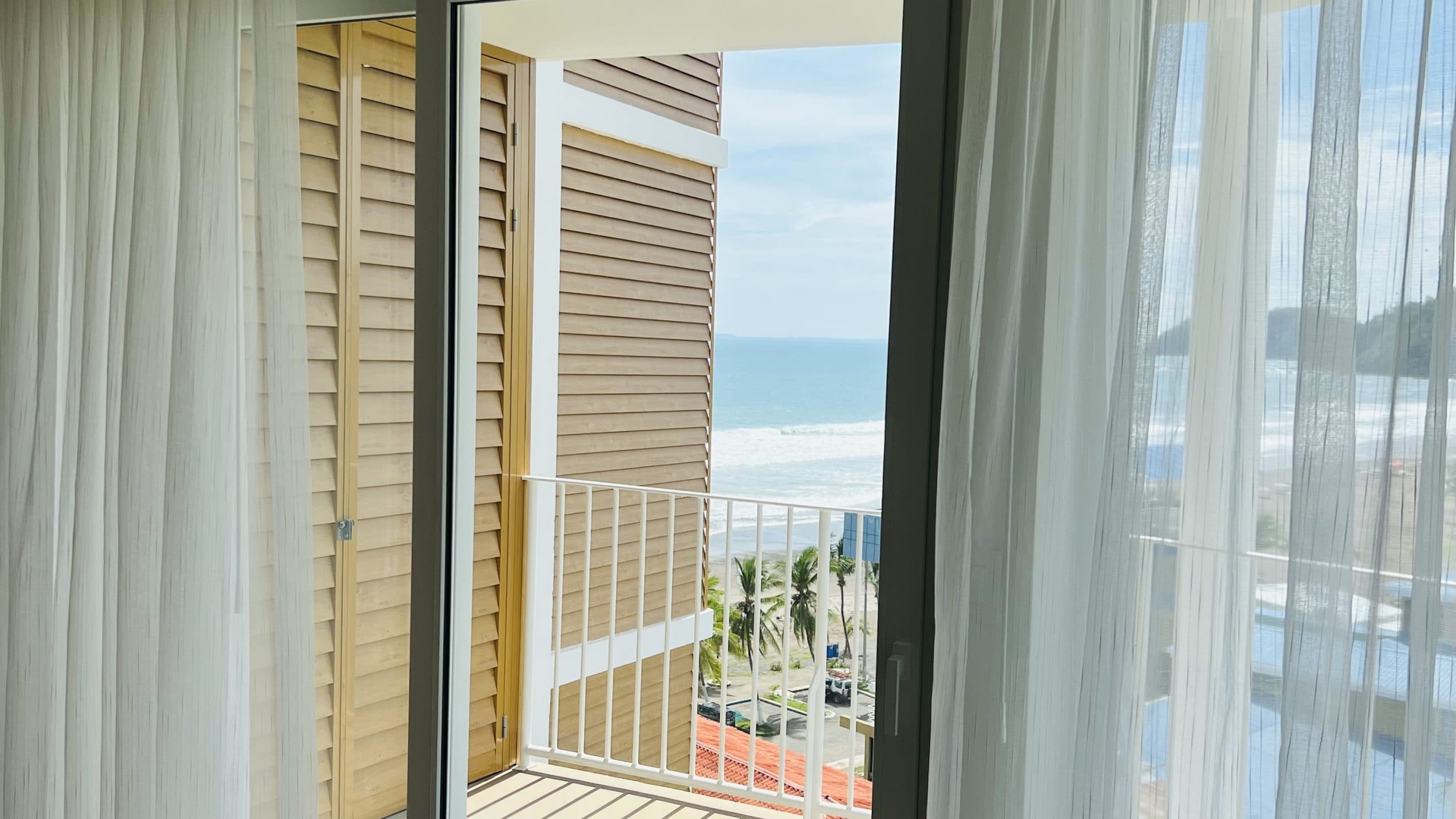 Beach Front Ocean View Pacific Point Efficiency Condo, photo 22