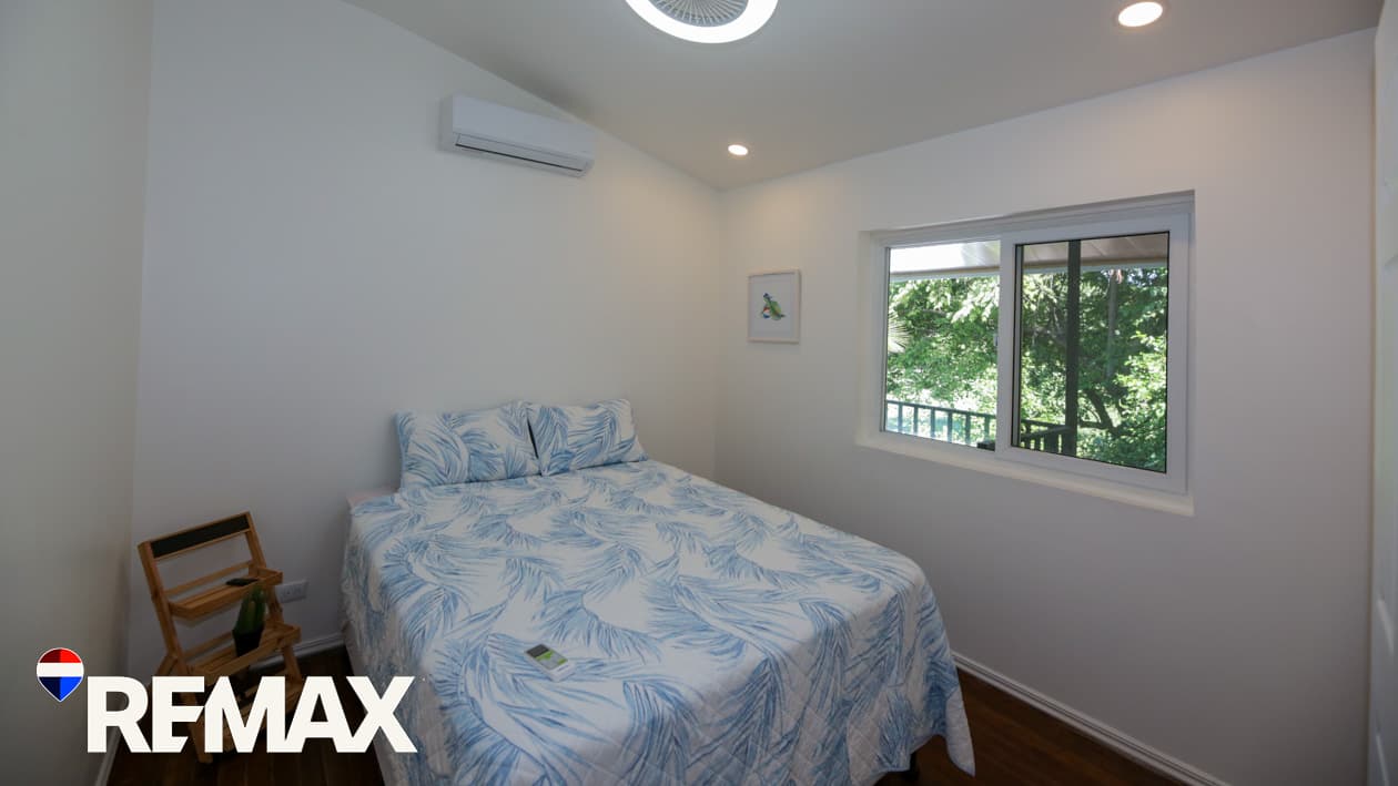 Titled Beach House | 6 bedrooms | Walk to the Beach, photo 15
