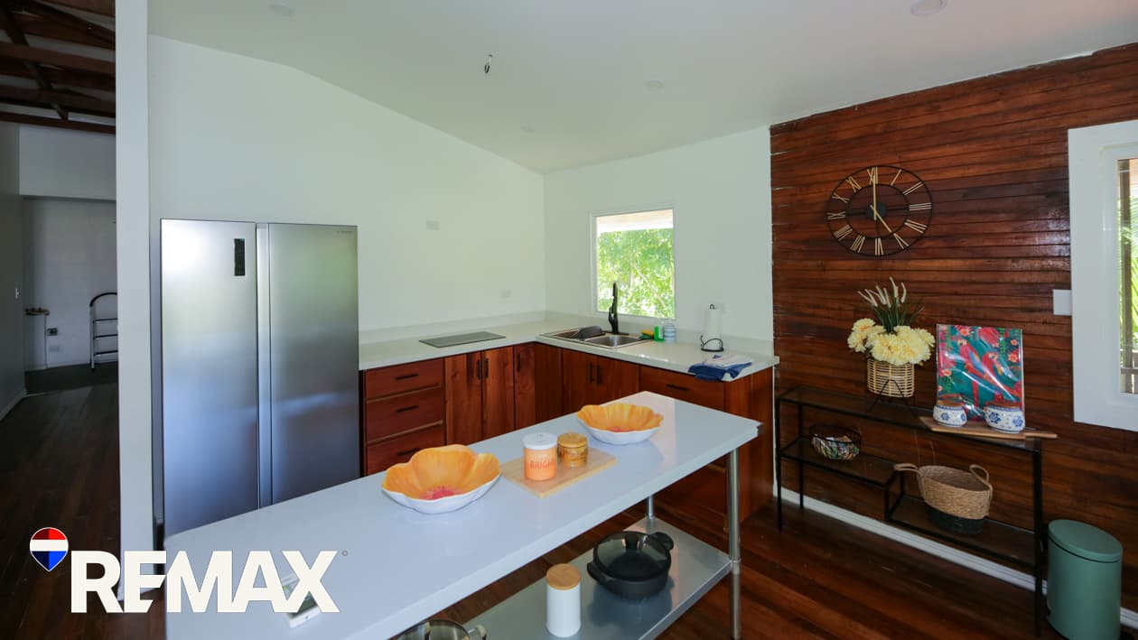 Titled Beach House | 6 bedrooms | Walk to the Beach, photo 18