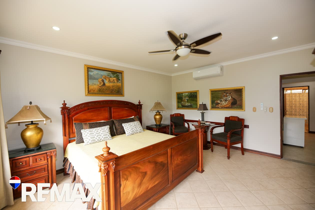 Mediterranean Village B-3 | Spacious Ocean View Condo | Hot Tub, photo 6