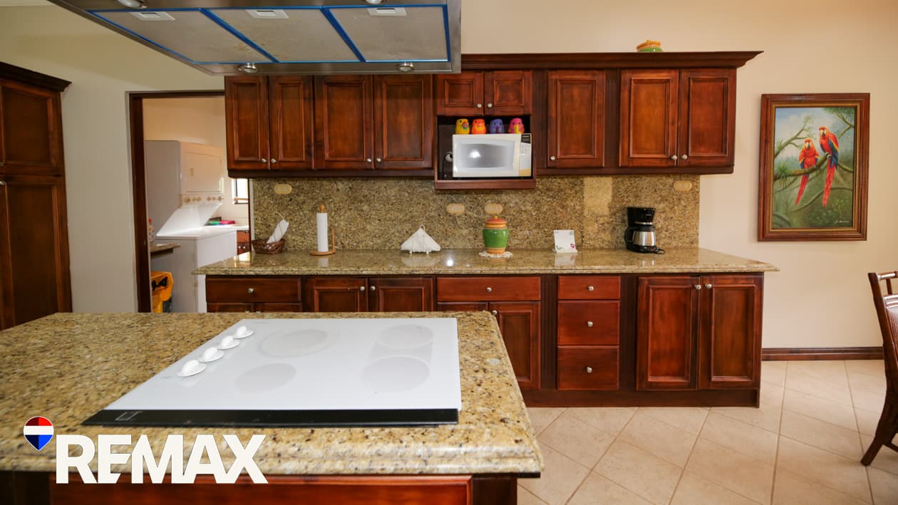 Mediterranean Village B-3 | Spacious Ocean View Condo | Hot Tub, photo 16