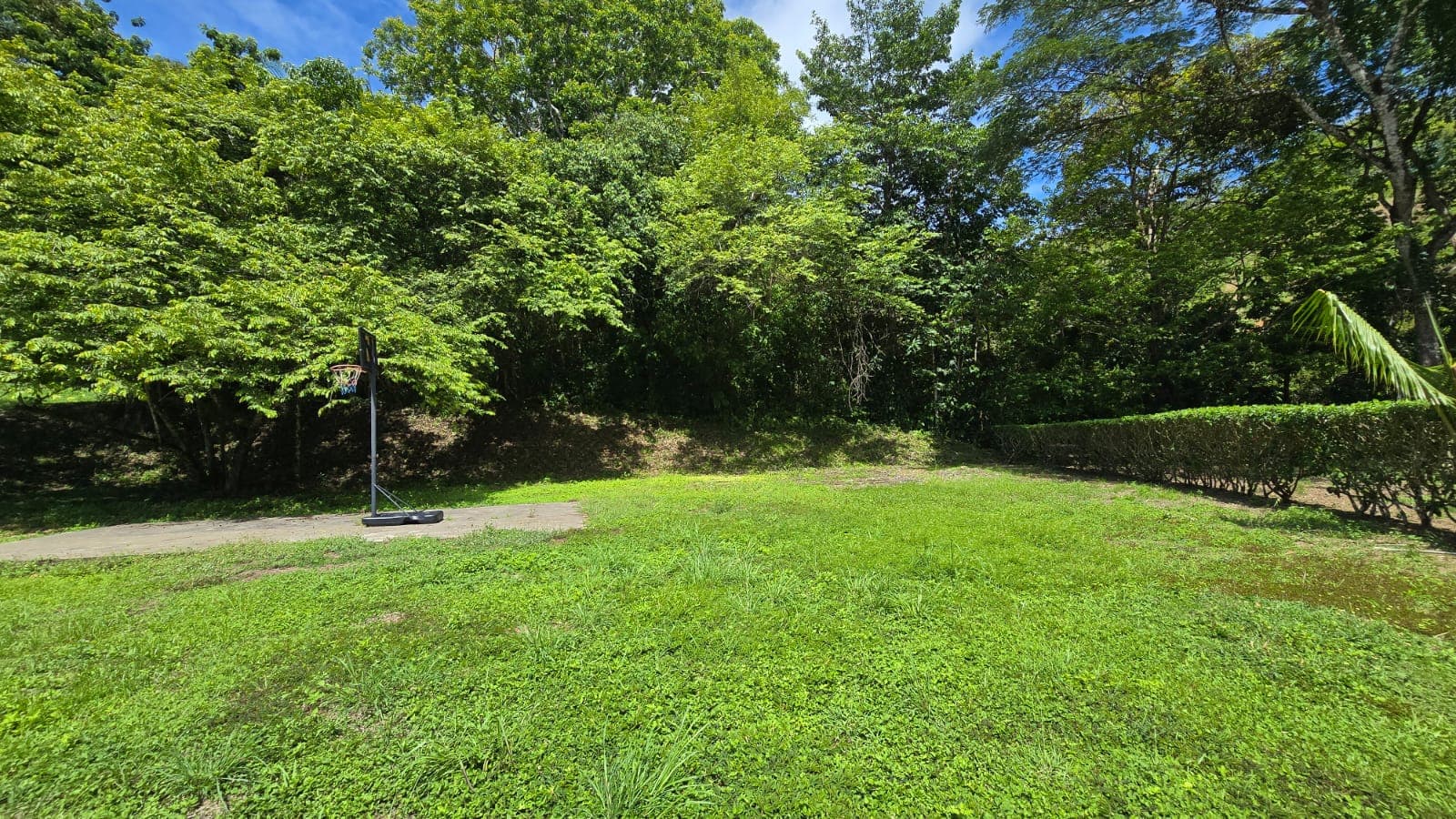 Exclusive Lot  Gated Community Near Beach and Marina, photo 9