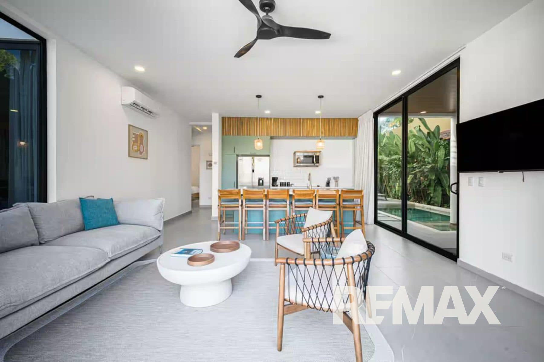 Luxury Beachfront in Hermosa Palms | 2 Homes with Private Beach Access, photo 10