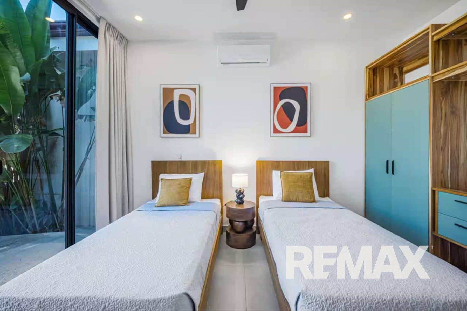 Luxury Beachfront in Hermosa Palms | 2 Homes with Private Beach Access, photo 17