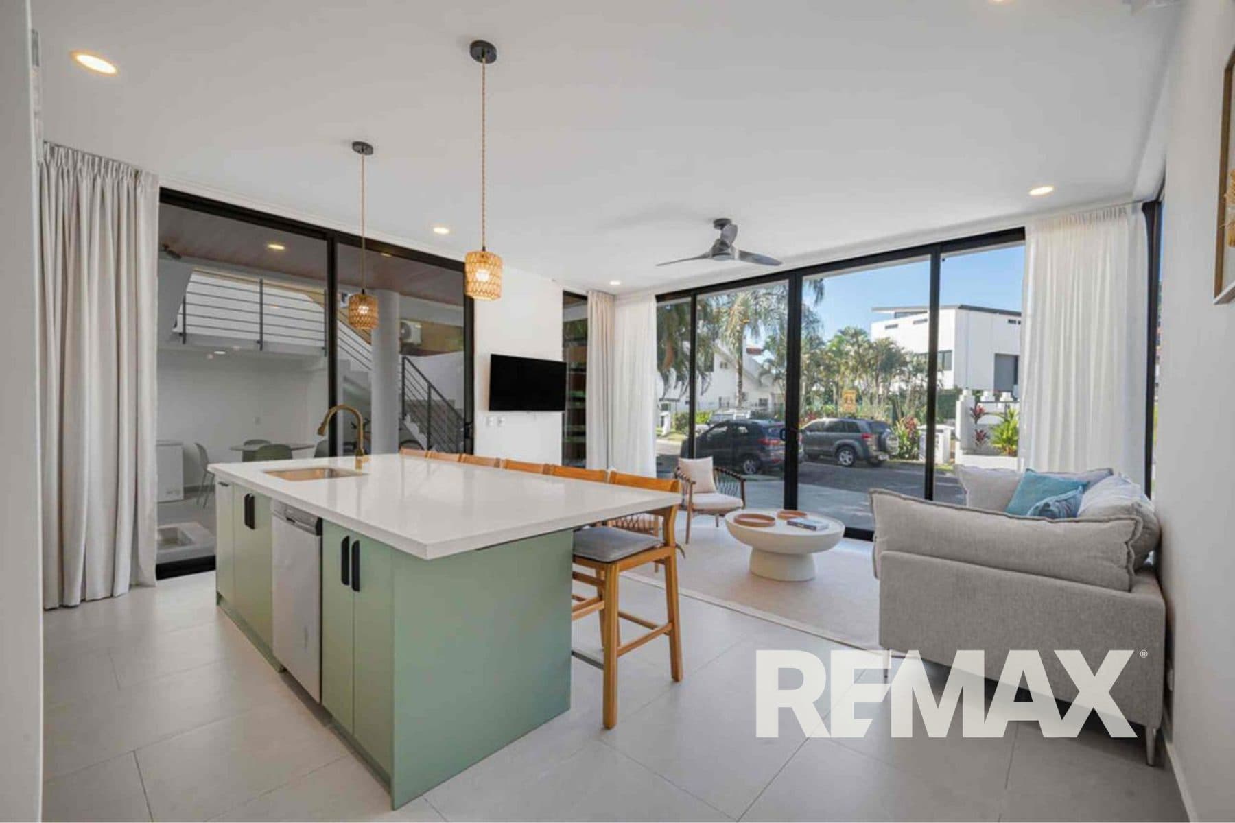 Luxury Beachfront in Hermosa Palms | 2 Homes with Private Beach Access, photo 6