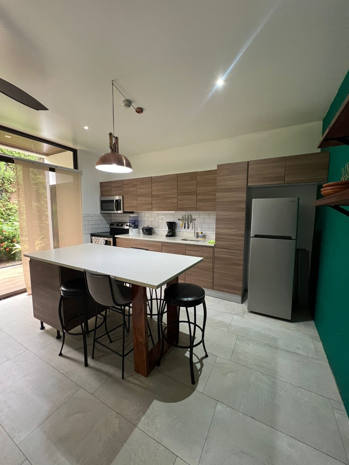 Jaco Beach Condo in La Foresta – 2 Beds, 2 Baths, Ready to Move In!