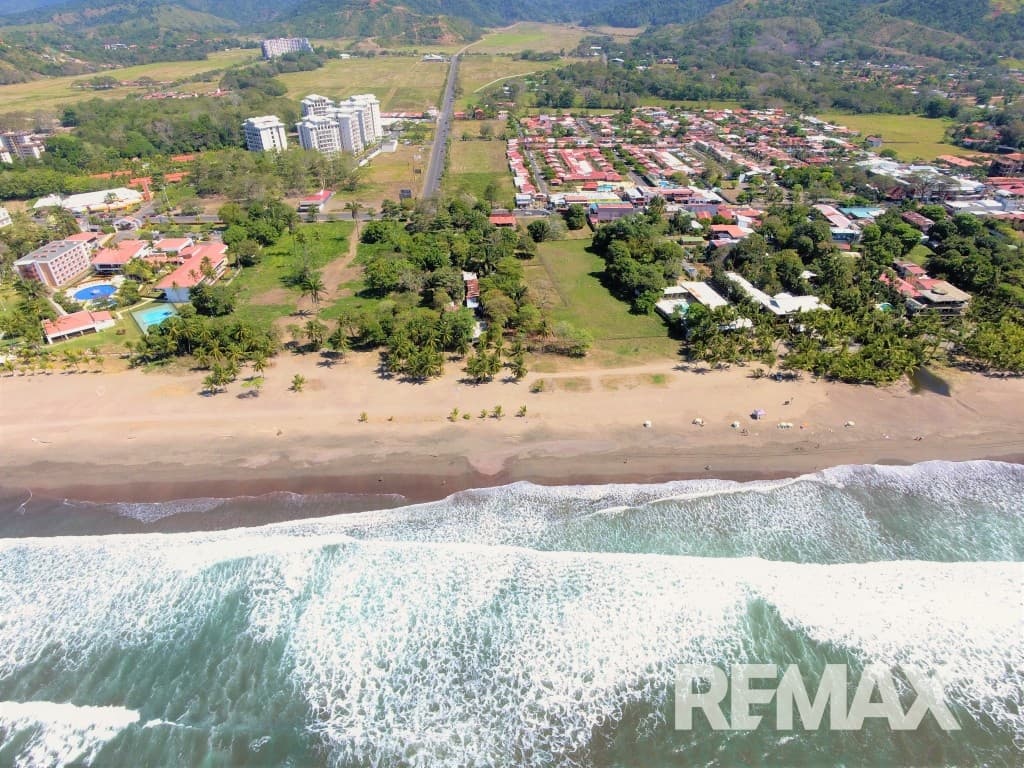 Rare Jaco Beach Oceanfront Property, photo 9