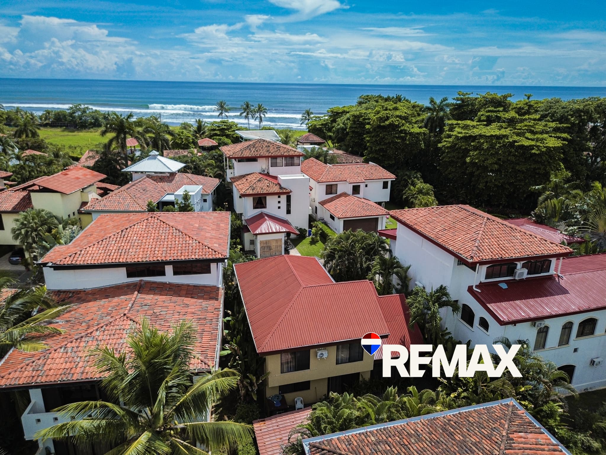 3 Bedroom Beach House | Private Pool in Hermosa Palms