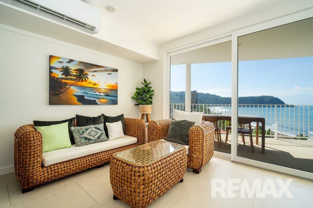 Pacific Point 10th floor 3 Bed w/lock-off