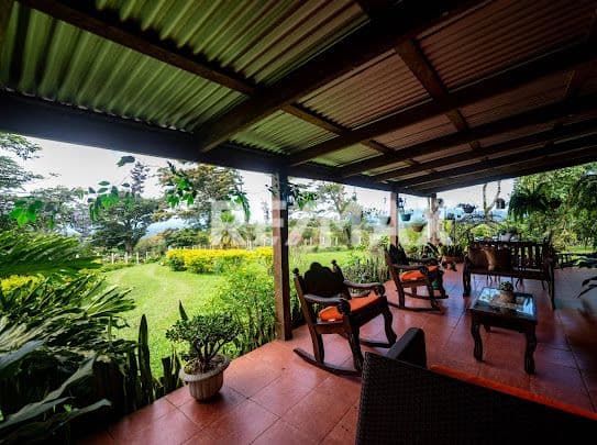 32 Acre Property near Lake Arenal for Sale in Guanacaste Tilarán, photo 2