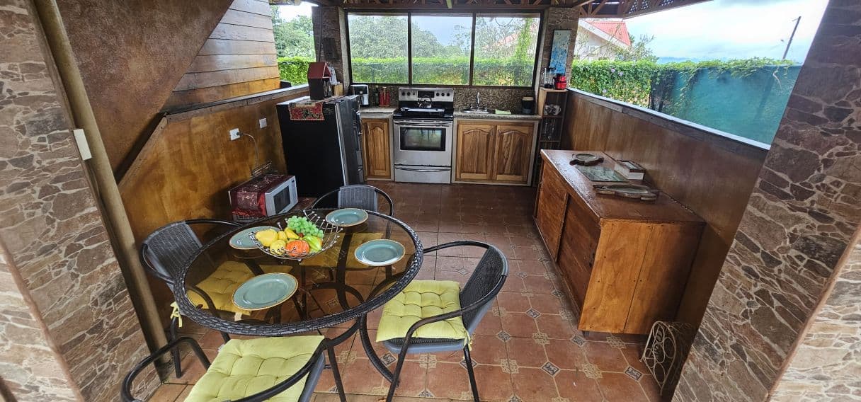 Turnkey Airbnb Property for sale with 3 Cabins Near La Fortuna, photo 22