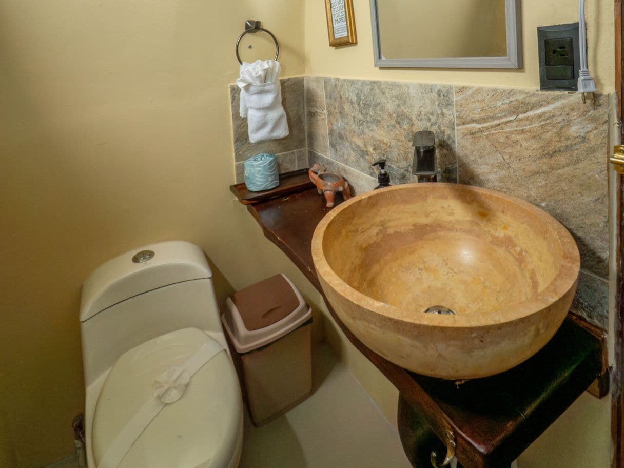 Wake Up to Arenal – Six Cabins, Established Income & Room to Expand, photo 9