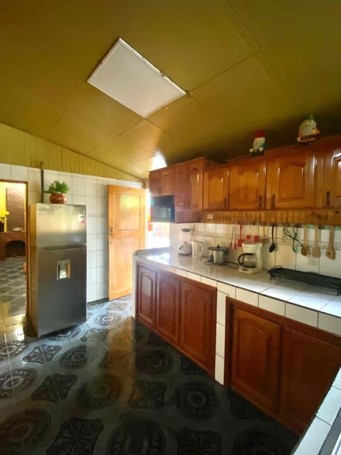 Big house with pool for Sale, 20m from La fortuna, photo 7