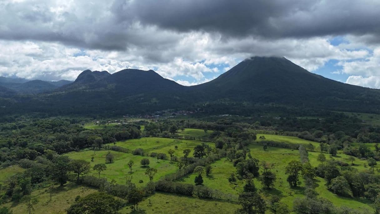Prime 6,884 m² Central Development Land – La Fortuna, San Carlos, Alajuela - Arenal Volcano Views, photo 4