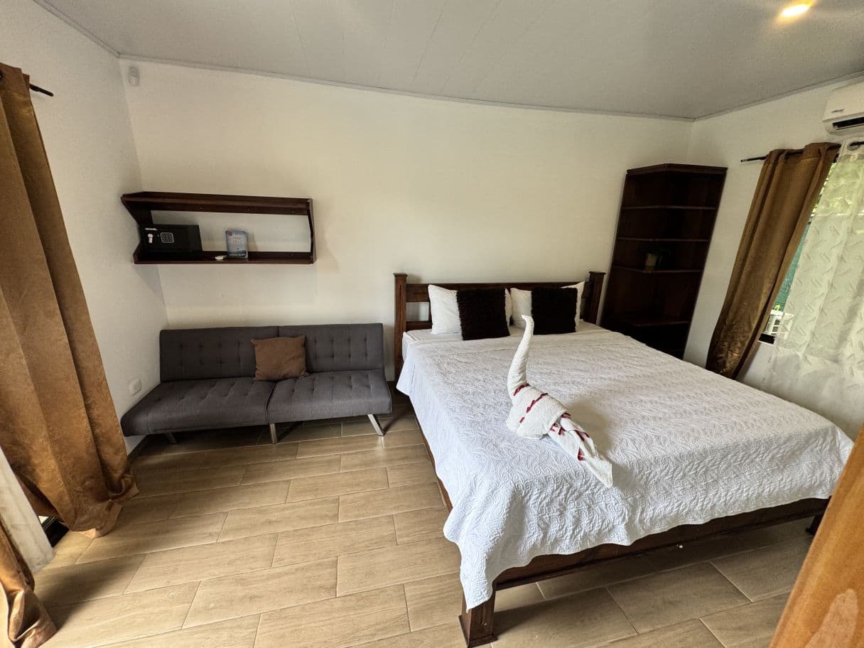 Furnished Home with Private Pool and Arenal Volcano Views – 3 Minutes from Downtown La Fortuna, photo 16
