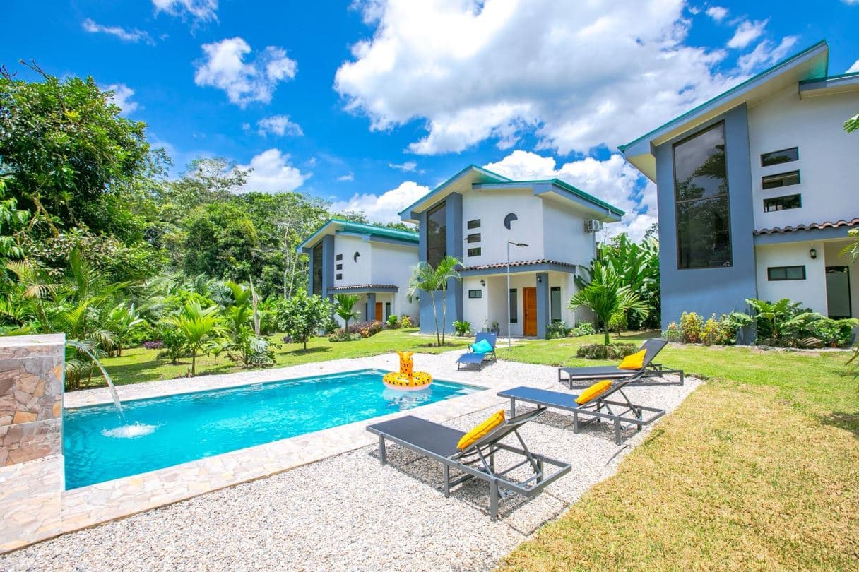 FOR SALE | Arenal Volcano View Investment Property with 4 Houses, Pool & River in La Fortuna, Costa, photo 4